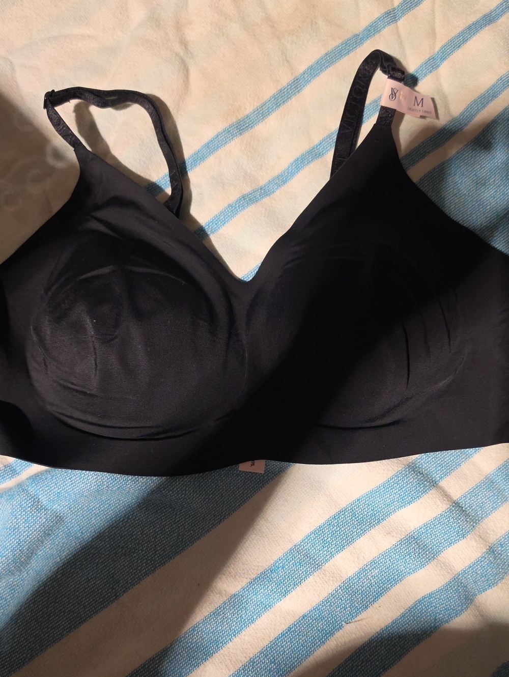 Victorias Secret Lightly Lined Bra M